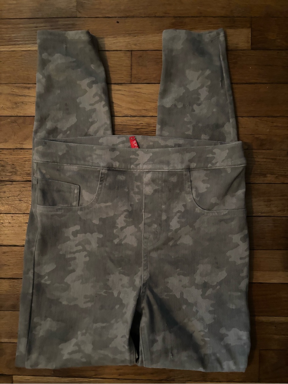 SPANX Women's Gray Camo Skinny Jeans